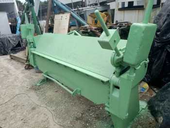 Dobradeira em Embu
